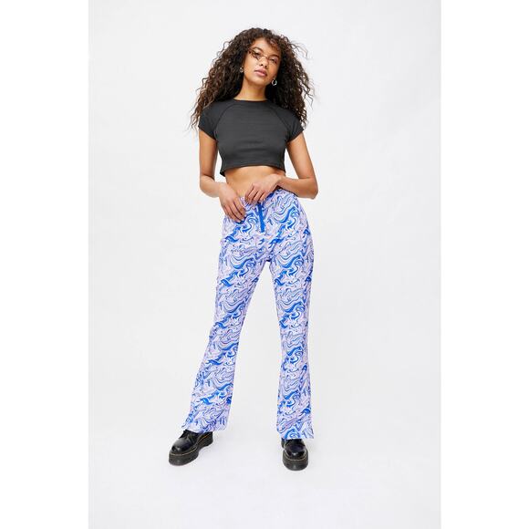 New Urban Outfitters Hosbjerg Adele Printed Flare Pant $208 LARGE  Purple Liquid - Picture 5 of 9